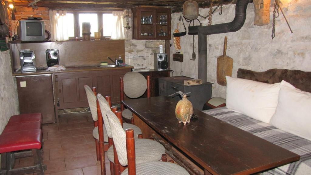 Вилно Селище Дядовите Къщи Golyama Brestnitsa Zimmer foto